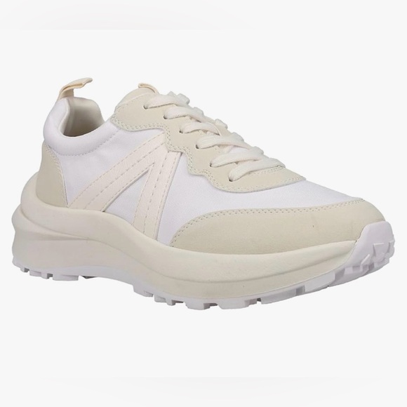 MIA Scout Off Women's Cream and White Sneakers Athletic Shoes Size 9 - Picture 2 of 11